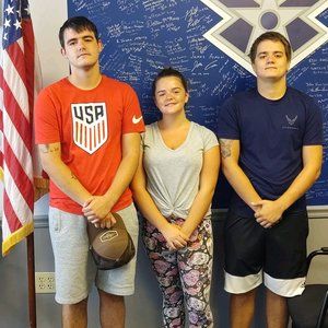 Meet your Posher, Christian